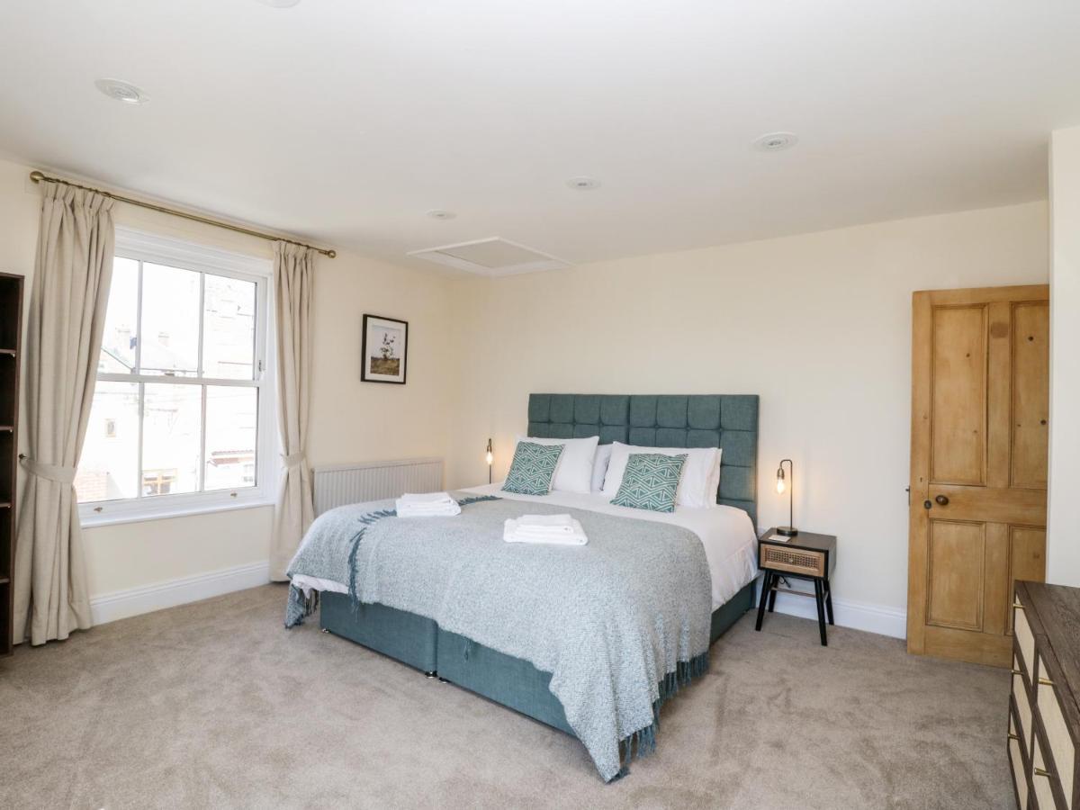 Laurel House Vila Whitby Exterior foto